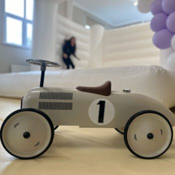 Vintage Ride-On Cart